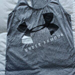 Women's Under Armour Loose Fit Tank Size M